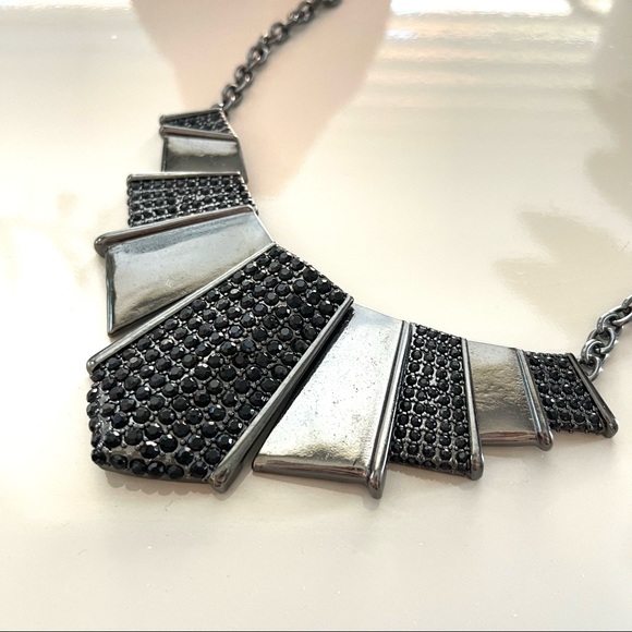 Charming Charlie’s Statement Necklace - Picture 2 of 3